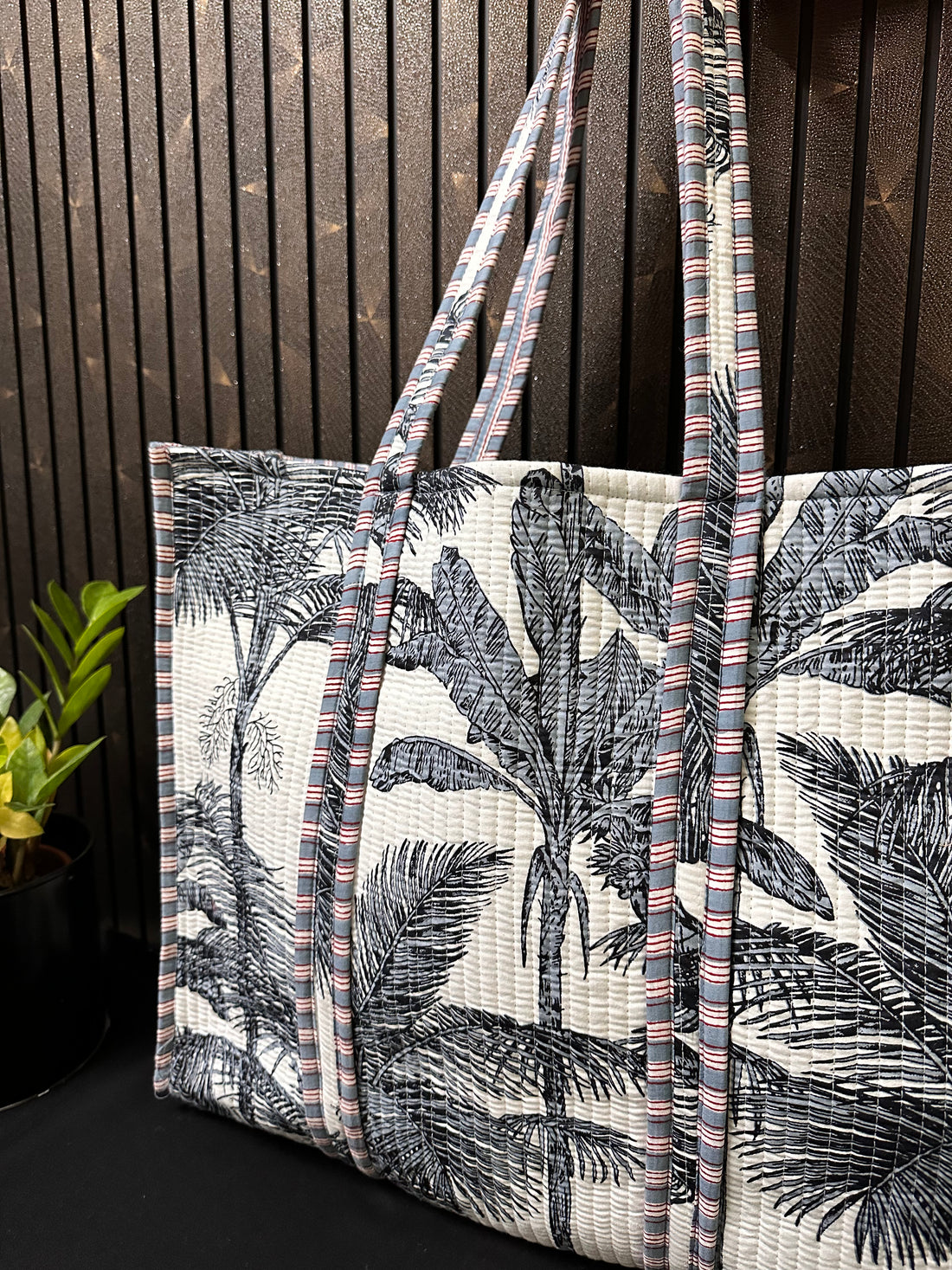 Black and White Jungle quilted cotton tote bag (without zip)