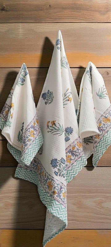 Hand Block Cotton Honeycomb Towel Set (1 Bath Towel 2 Hand Towels)-Artistic Flowers