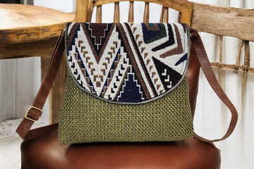 Trendsetting Stylish Sling Tote Bag (Jute pattern)